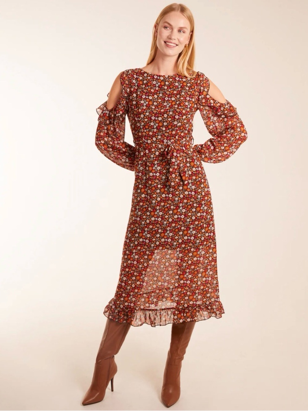 Chic Floral Midi Dress with Ruffle Sleeves